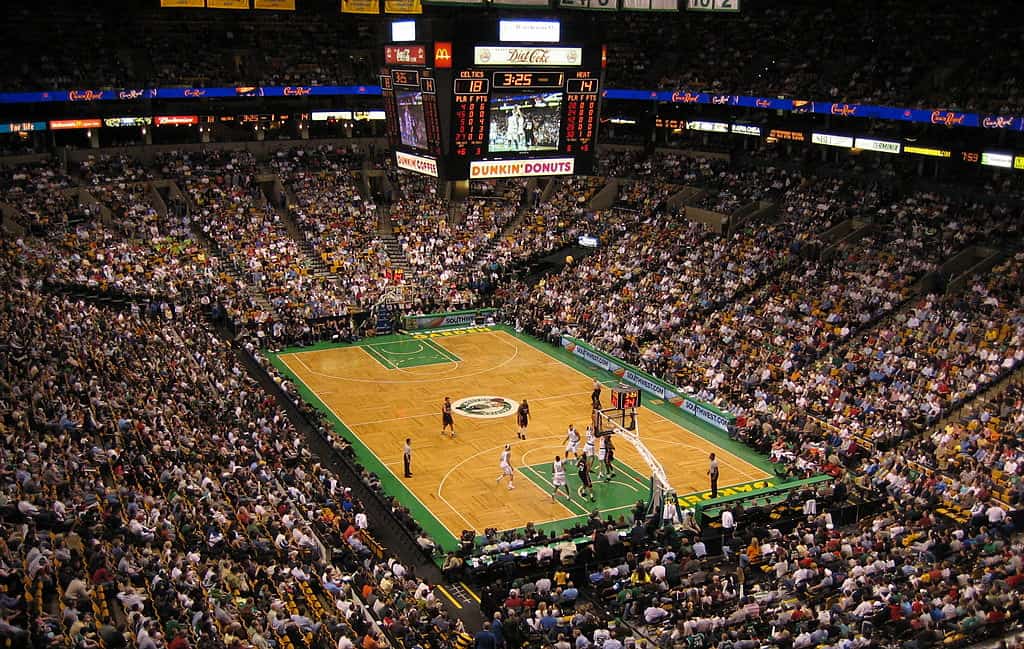 NBA Playoffs 2020: Planowe triumfy Celtics i Raptors, sensacje w Konferencji Zachodniej