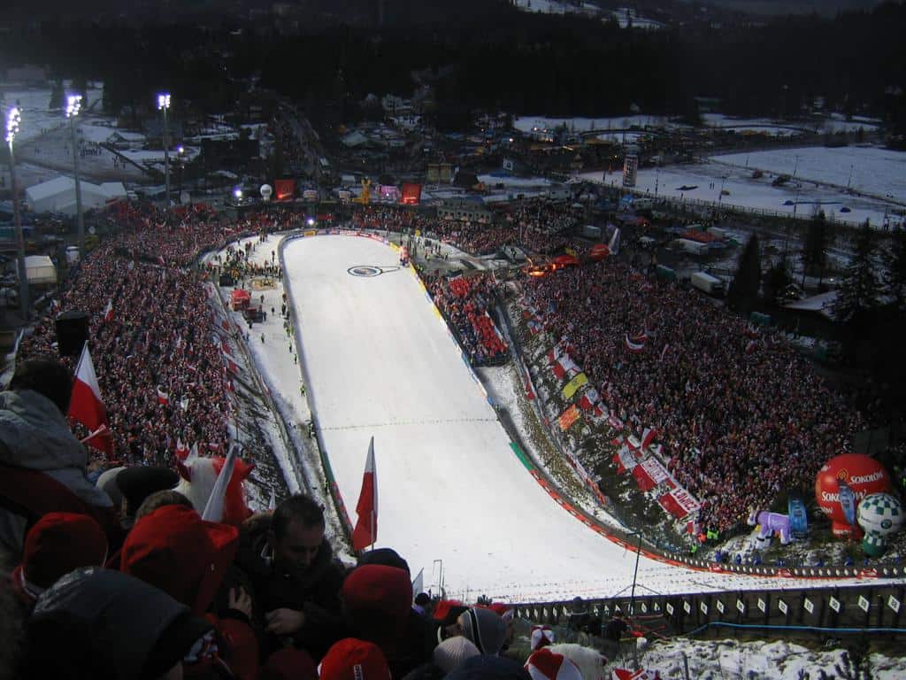Skoki narciarskie: Ruszyła sprzedaż biletów na Puchar Świata w Zakopanem, choć udział kibiców wciąż niepewny