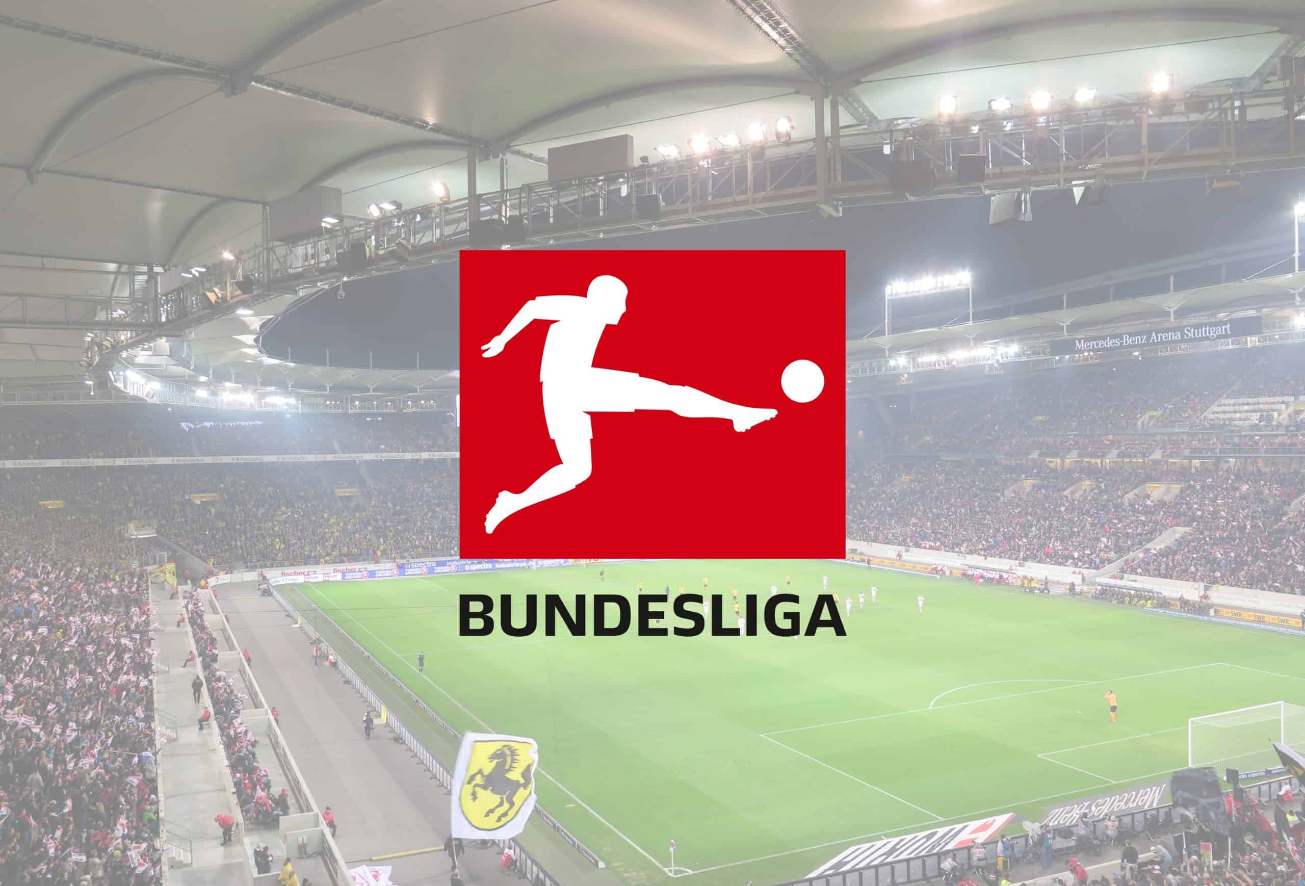 Lewandowski rozpoczął kolejną pogoń za rekordem Müllera. Bayern gromi Schalke na inaugurację Bundesligi!
